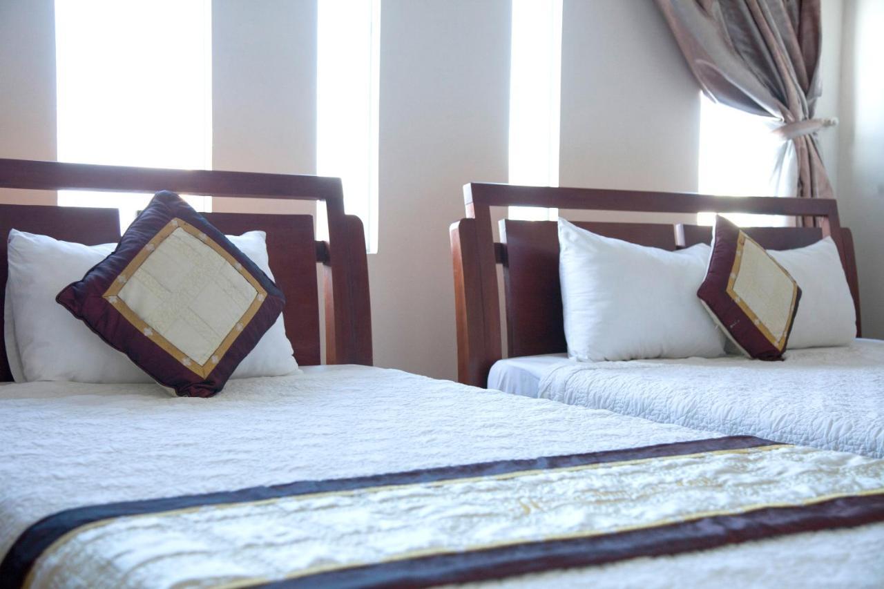 Hoang Thuy Sinh Hotel Дананг Екстериор снимка